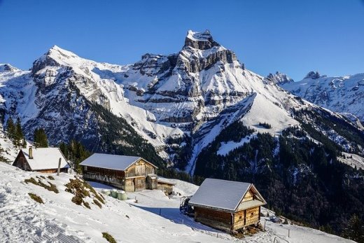 Ski season during the COVID in Austria 