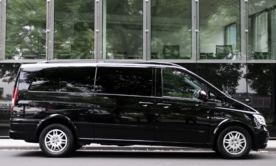 Vienna Airport minivans & minibuses Mercedes Viano